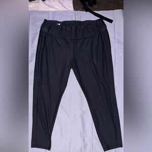 Avia Black Capris Pants